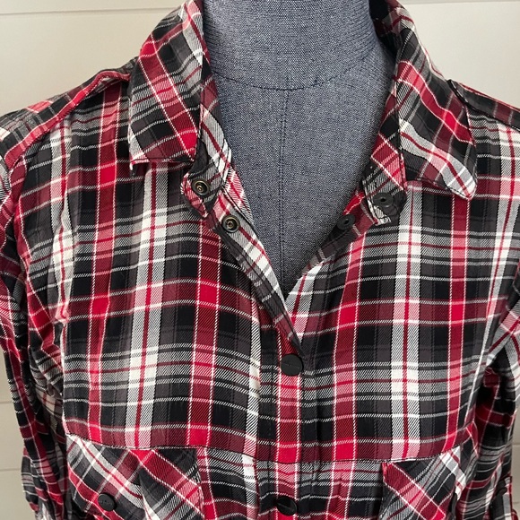 Sanctuary Red Plaid Button-down - Picture 5 of 8
